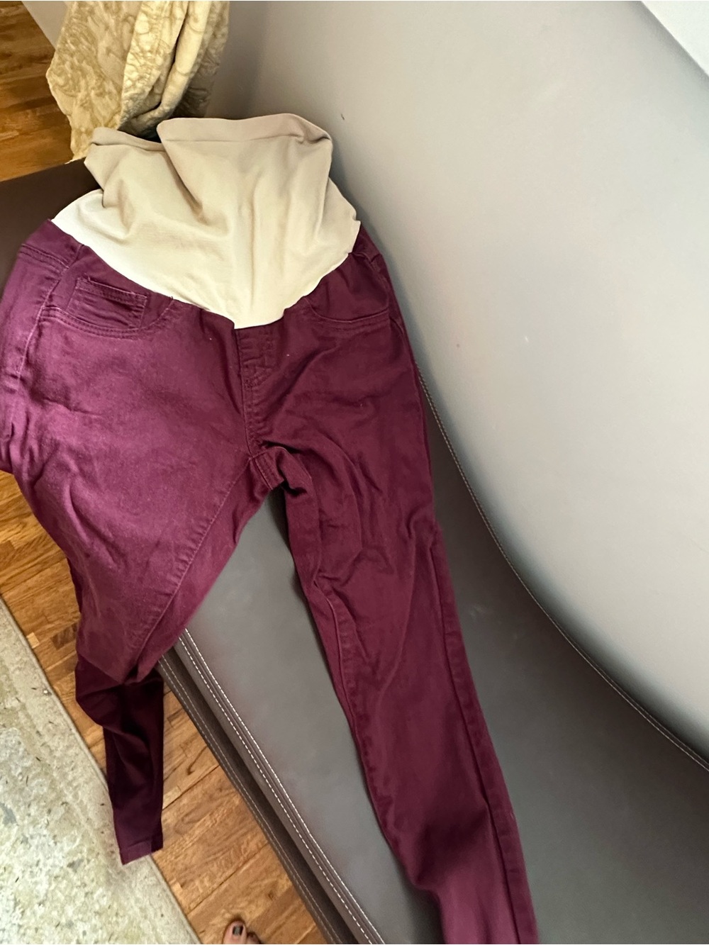 Maternity Skinny Pants in Wine and Cream belly band